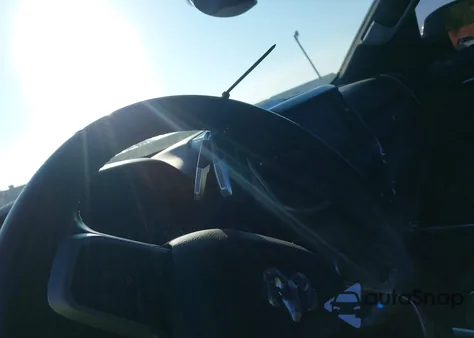 2021 Ram 1500 Big Horn 4X4 5'7 Box z USA, uszkodzony, nr VIN 1C6SRFFT6MN656674